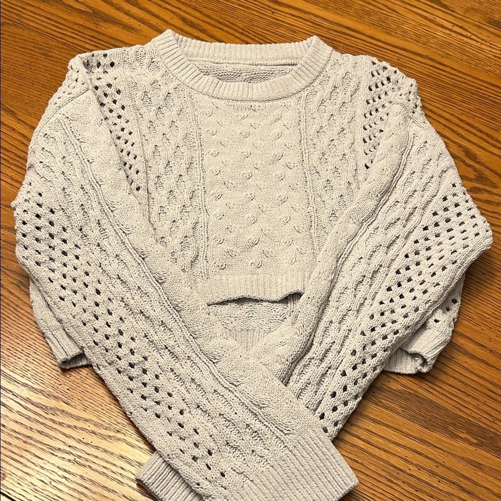 Zara Women's Light Gray Cable Knit Sweater
